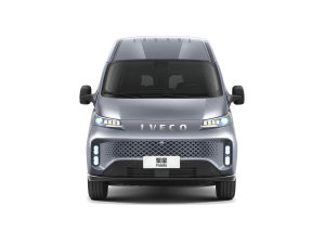 2023款多用途乘用车 2.0T C30星途版低顶 整体外观