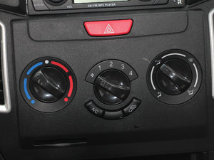 2017܇ A35  2.5T ք 5/7 п؅^