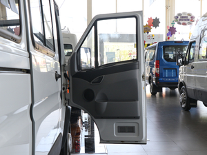 2018(jng)A32 2.5L 6-7܇ g