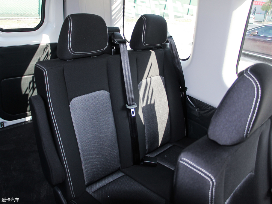 2018SW ๦ܿ܇ 2.3T S (c)T