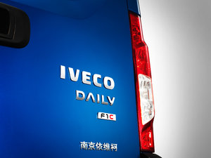 2018ʽ܇ 3.0T քӼLSŸ ^