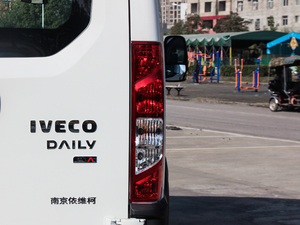 2018๦ܿ܇ 2.3T S (c)T β