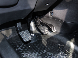 2018๦ܿ܇ 2.3T S T g