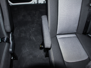 2018๦ܿ܇ 2.3T S T g