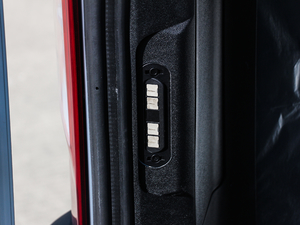 2018๦ܿ܇ 2.3T S T g