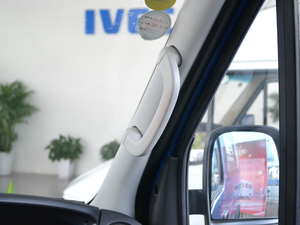 2018๦ܿ܇ 2.3T S T g