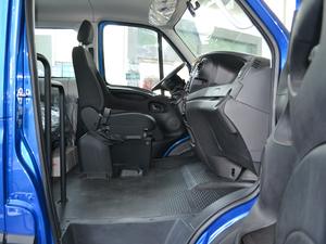 2018๦ܿ܇ 2.3T S T g