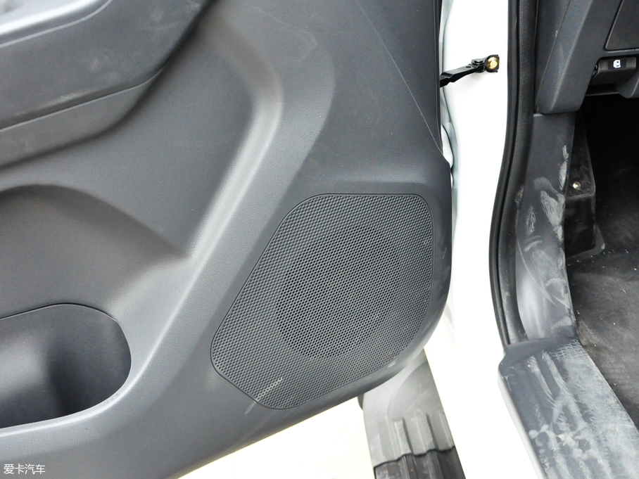 2018��c�TAGAƤ�� 3.0T �քӳ����A�� ���