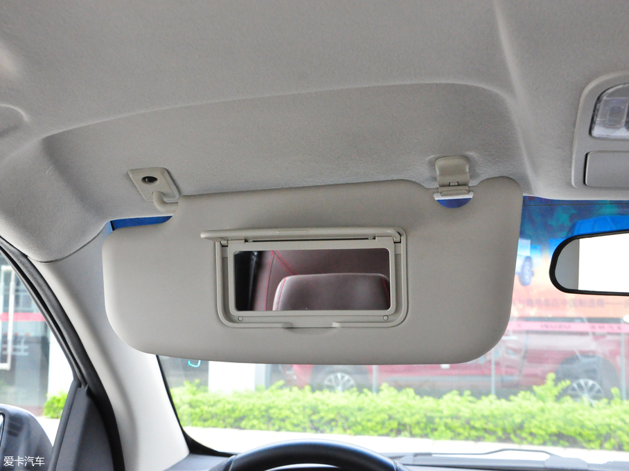 2018��c�TAGAƤ�� 3.0T �ք�(d��ng)�����A�� ���(q��)