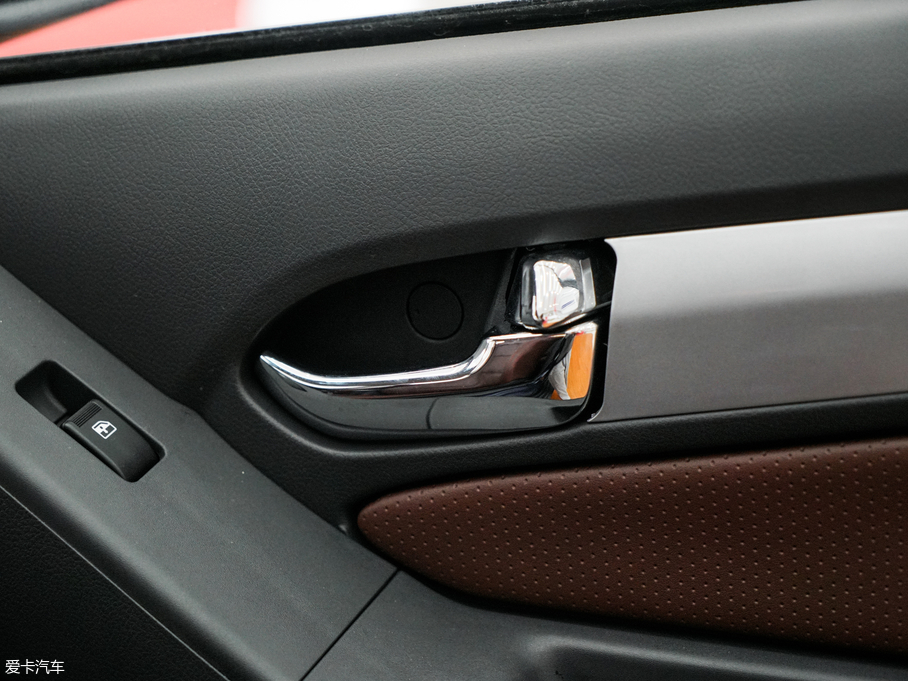 2018cTAGAƤ 3.0T քӳA 