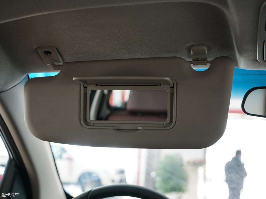 2018cTAGAƤ 3.0T քӳA (q)