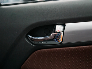 20183.0T քӳA (q) g