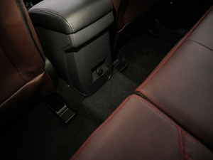 20183.0T քӳA (q) g