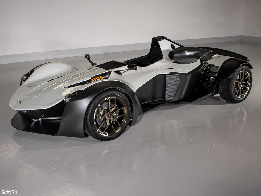 2019BAC Mono R