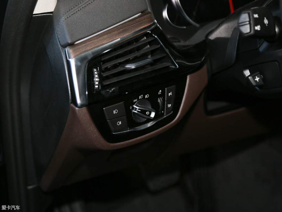 2019R5ϵԴ 530Le Ab