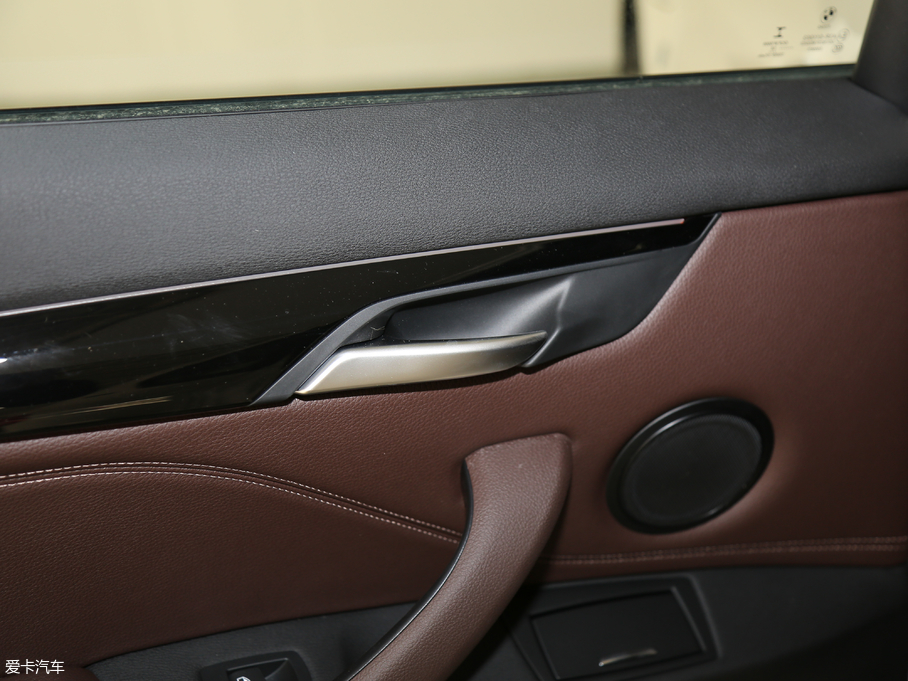 2019RX1Դ xDrive25Le A