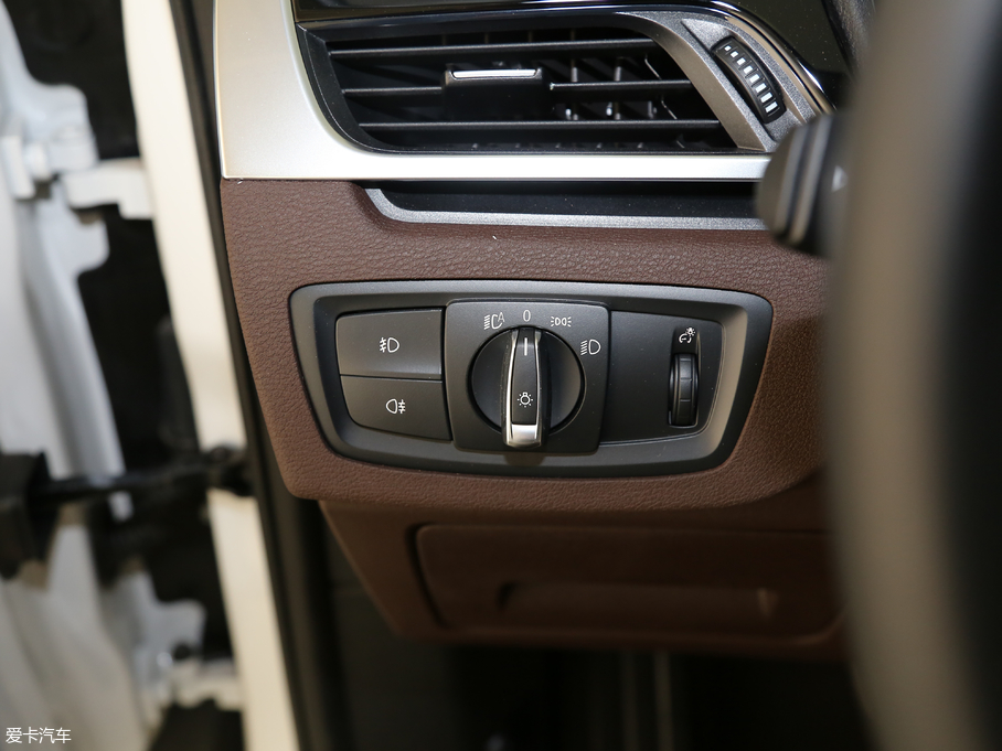 2019RX1Դ xDrive25Le A