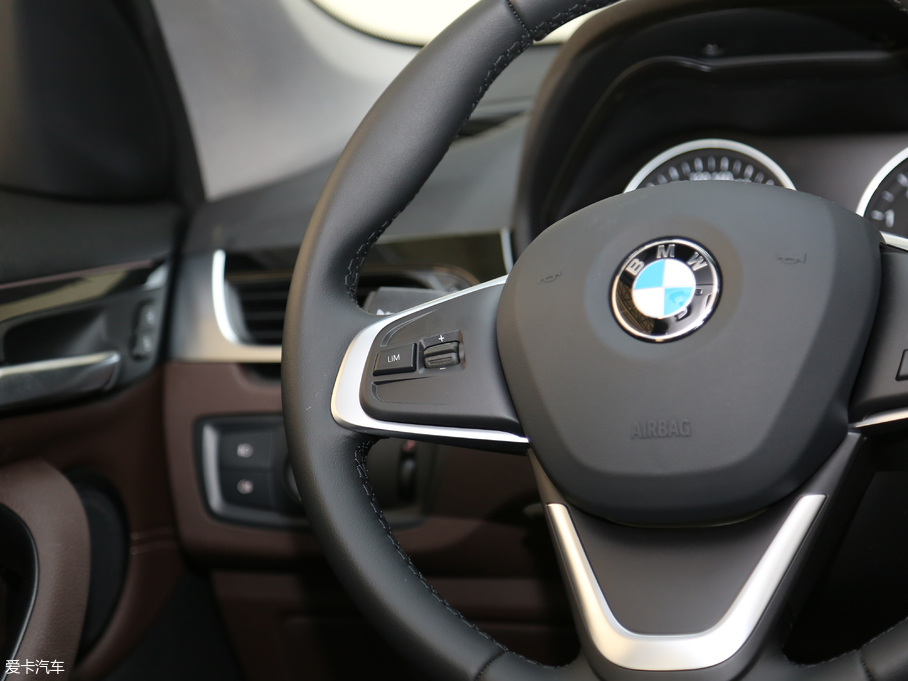 2019RX1Դ xDrive25Le A