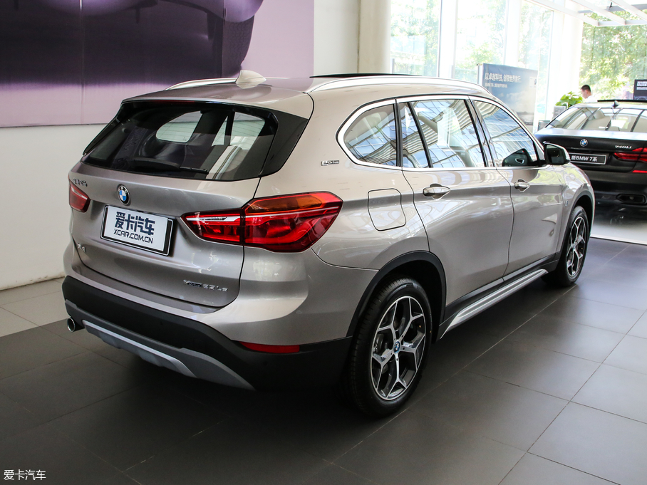 2019RX1Դ xDrive25Le A