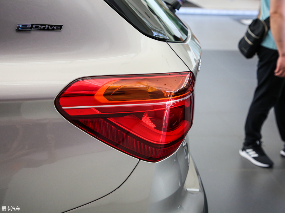 2019RX1Դ xDrive25Le A