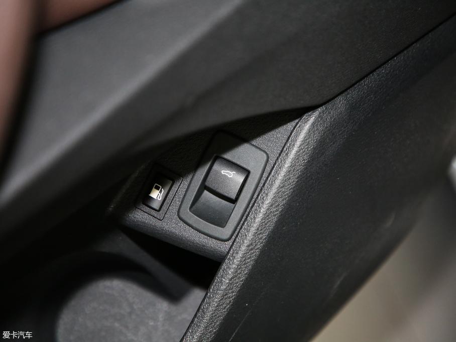 2019RX1Դ xDrive25Le A