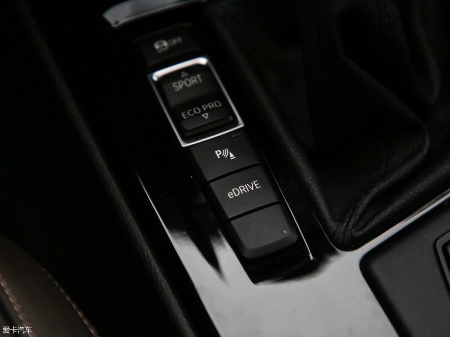 2019RX1Դ xDrive25Le A