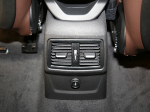 2019xDrive25Le A п؅^