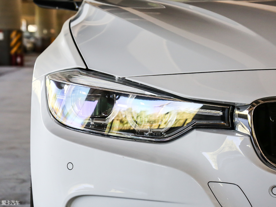 2019R3ϵ 320Li M \(yn)(dng)b