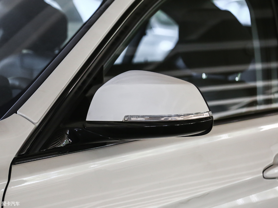 2019R3ϵ 320Li M \b