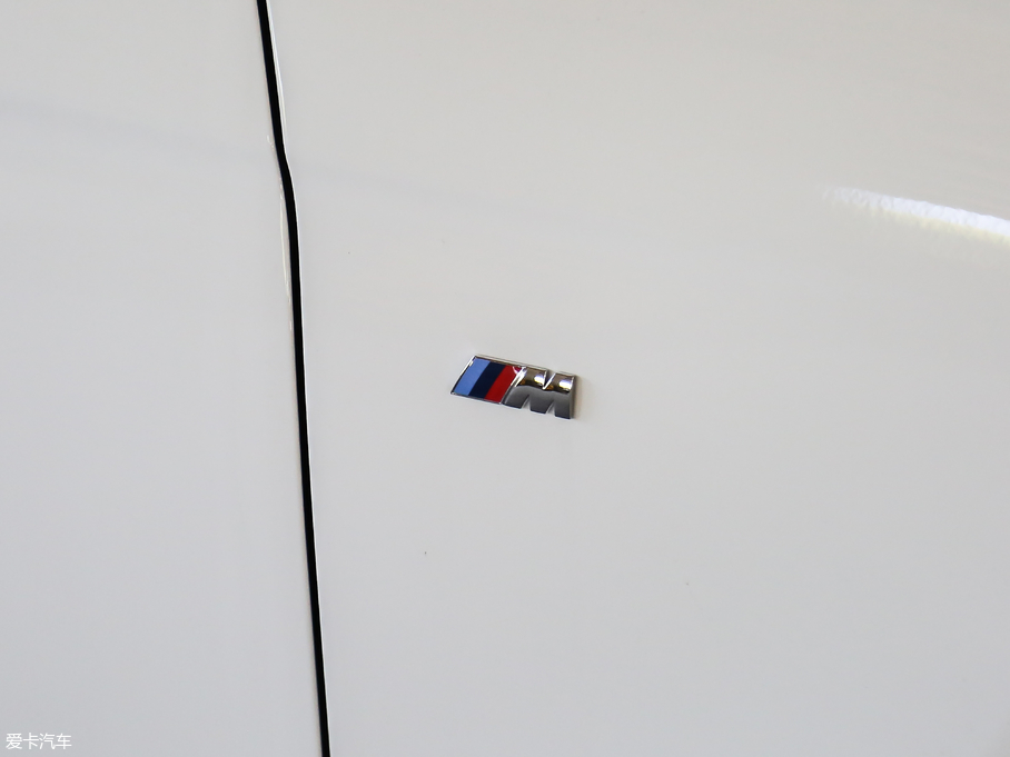 2019R3ϵ 320Li M \b