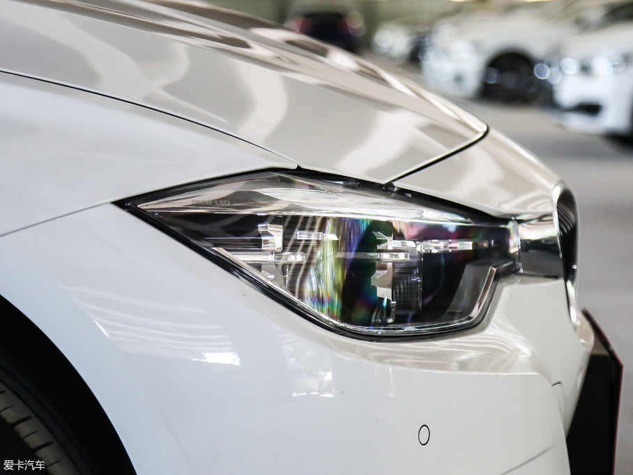 2019R3ϵ 320Li M \(yn)(dng)b