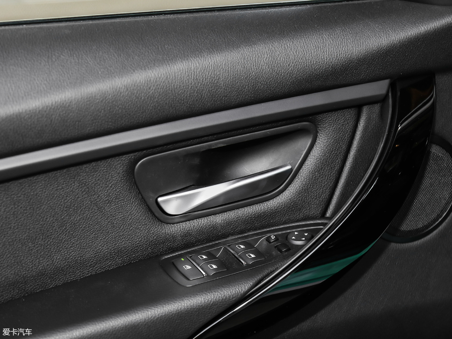 2019��R3ϵ 320Li M �\�����b