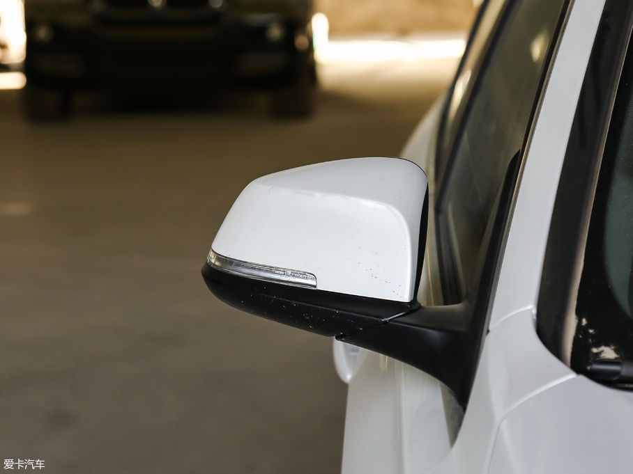 2019R3ϵ 320Li r(sh)