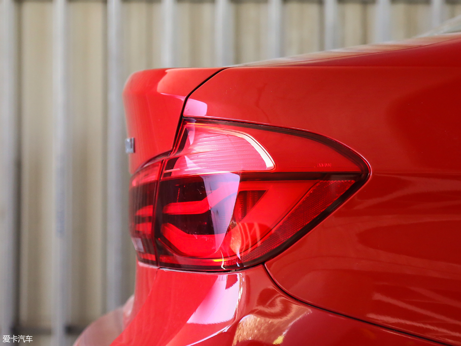 2019R3ϵ 320Li xDrive r