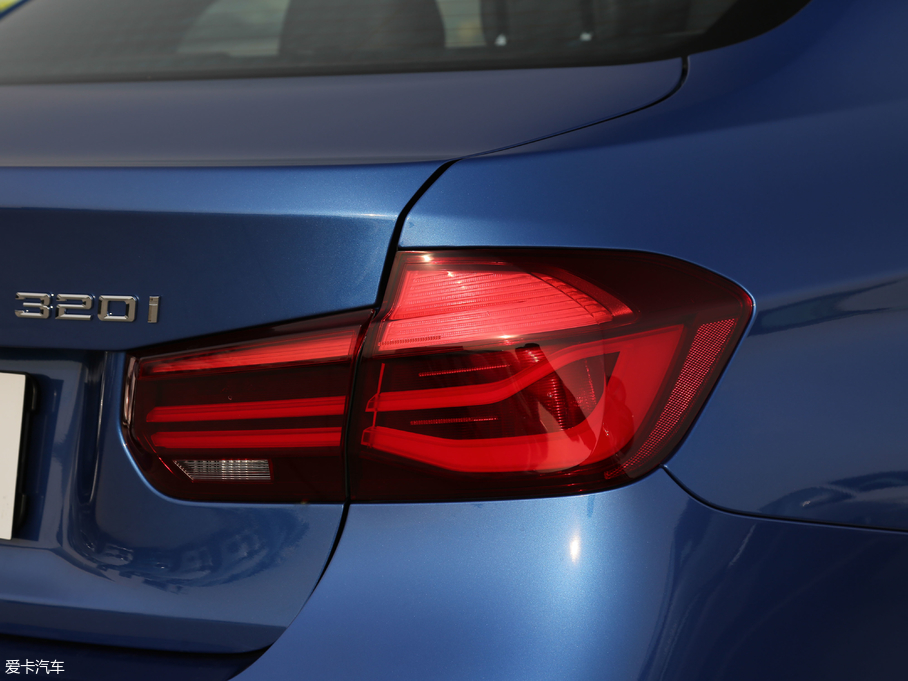 2019R3ϵ 320i M \b