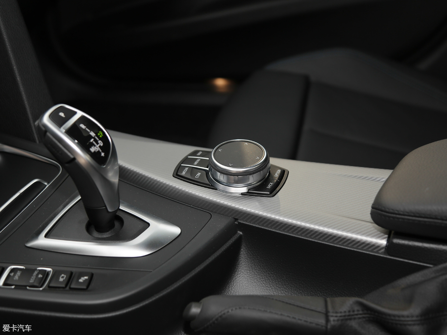 2019R3ϵ 320i M \b