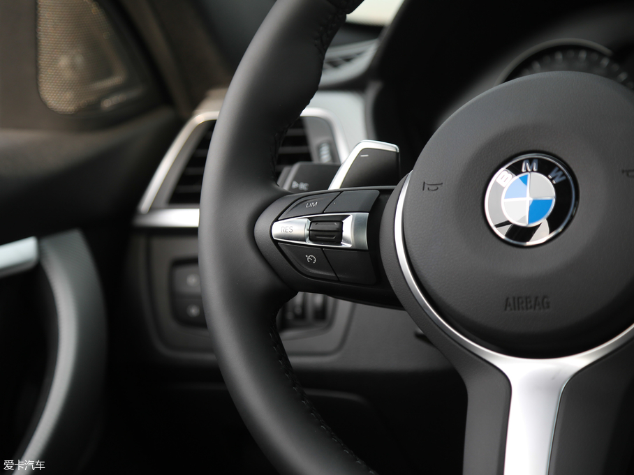 2019R3ϵ 320i M \(yn)(dng)b