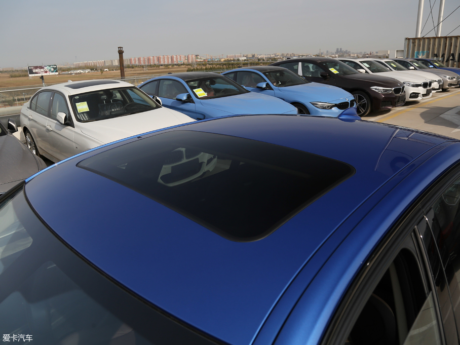 2019R3ϵ 320Li M \ҹ