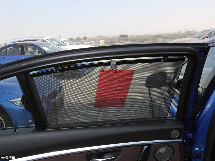 2019R3ϵ 320Li M \ҹ