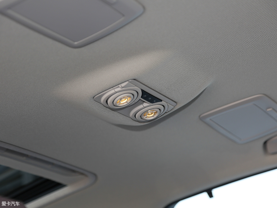 2019R3ϵ 320Li M \(yn)(dng)ҹ