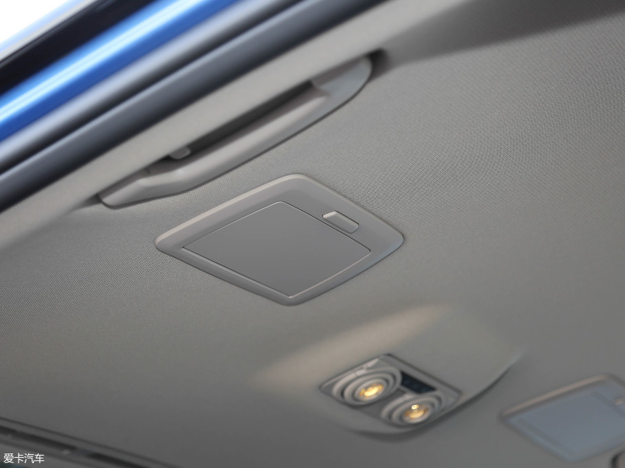 2019R3ϵ 320Li M \(yn)(dng)ҹ