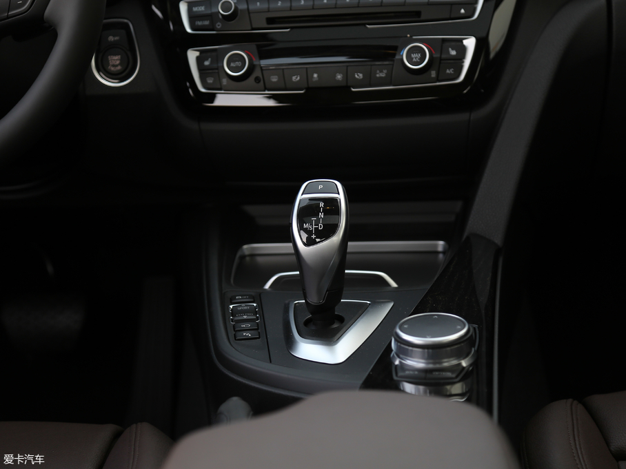 2019R3ϵ 320Li M \ҹ