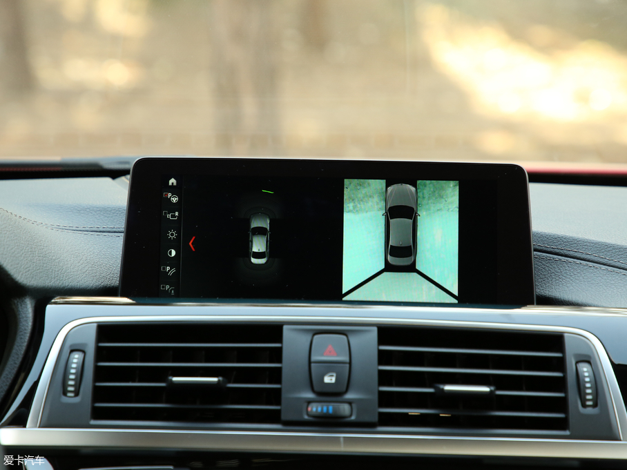 2019R3ϵ 320Li M \b