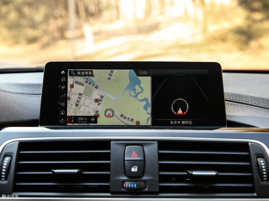 2019R3ϵ 320Li M \b