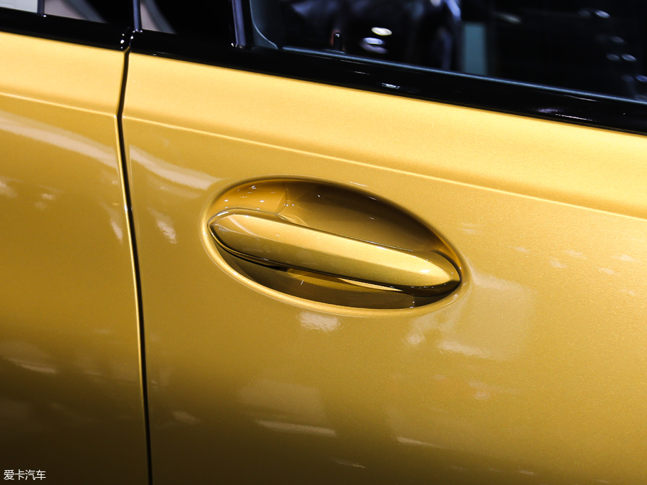 2020R3ϵ 325i M\ҹb