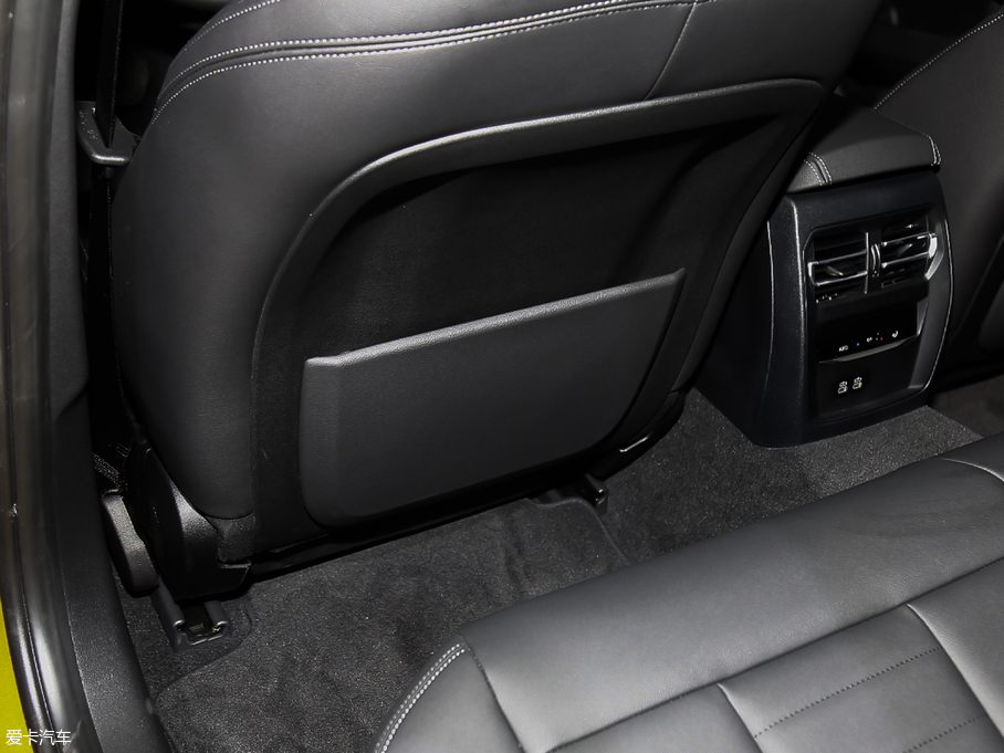 2020��R3ϵ 325i M�\����ҹ���b