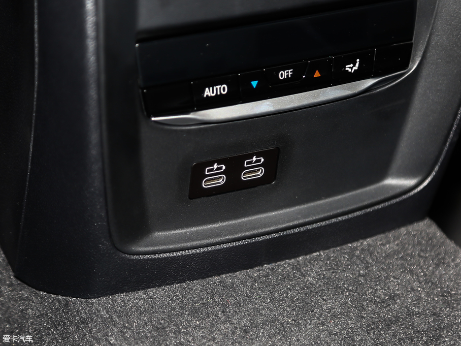 2020��R3ϵ 325i M�\����ҹ���b