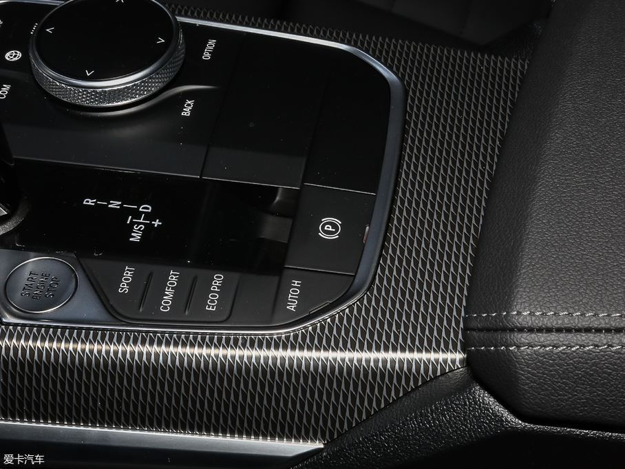 2020R3ϵ 325i M\(yn)(dng)ҹb