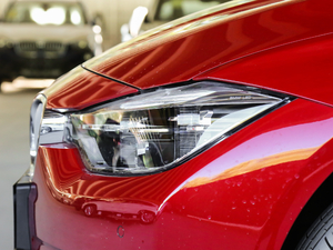 2019320Li xDrive r ^