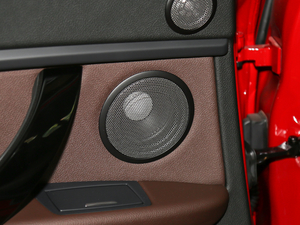 2019320Li xDrive r g